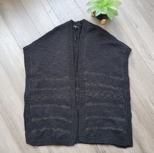 RW&CO Chunky knit sweater cardigan vest 😍
